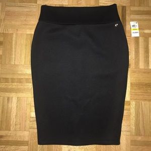 Black Pencil Skirt Size M